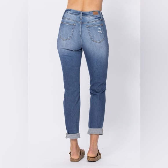 Judy Blue High Waist Cuffed Boyfriend Denim Jeans Distressed Straight Leg 11/30 - Picture 2 of 13